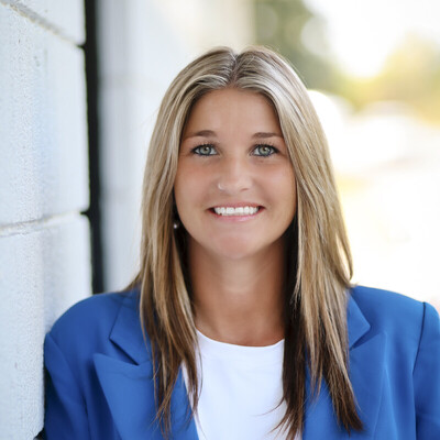 Shelby Miller, LADAC I, Clinical Services Manager at Freeman Recovery Online